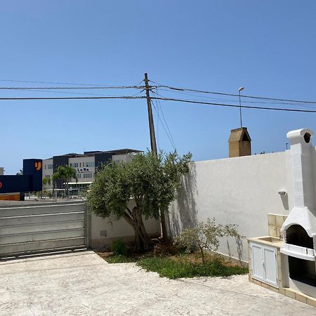 Da Mariano Apartments Мадзара дел Вало Екстериор снимка