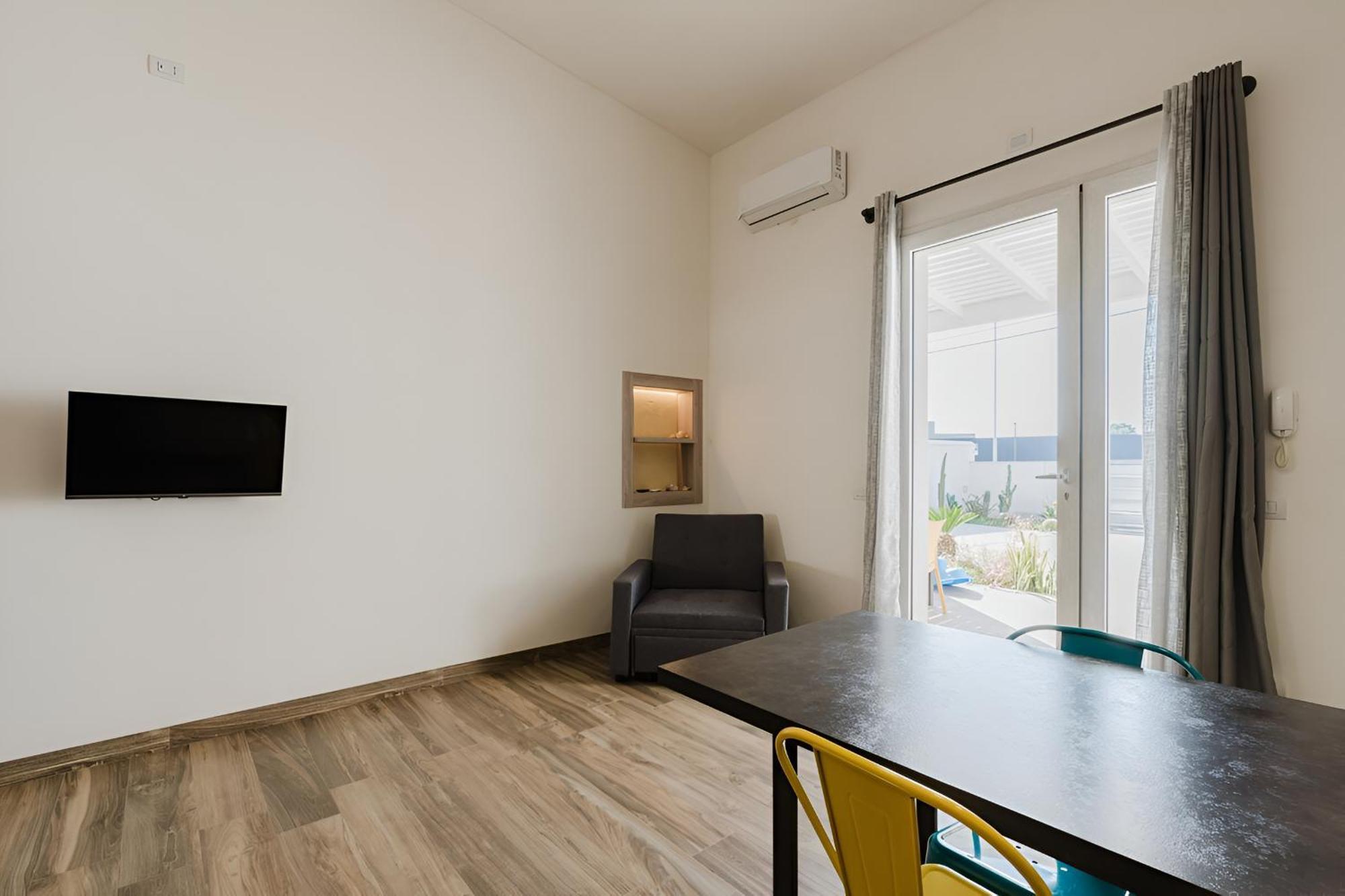 Da Mariano Apartments Мадзара дел Вало Екстериор снимка